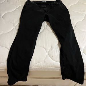 Levi’s Signature Curvy ‘Straight Cut’ Jeans - Black Wash